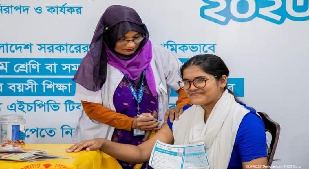 স্বাস্থ্যে ১ লাখ কর্মী নিয়োগ দিচ্ছে সরকার