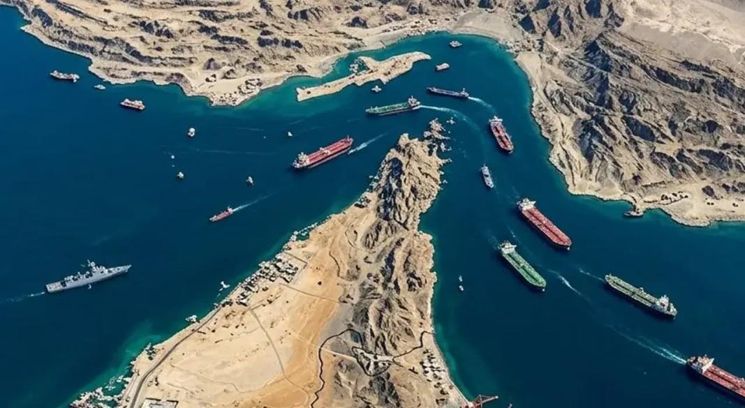 হরমুজ প্রণালি পুরোপুরি খুলে দিল ইরান