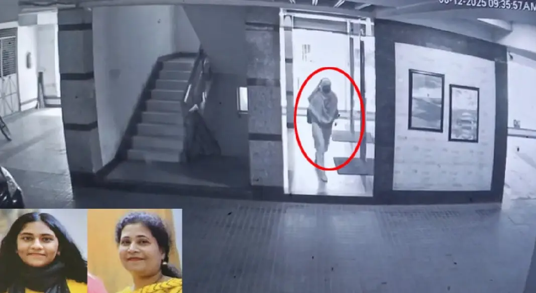 মা-মেয়েকে কুপিয়ে হত্যা, সিসিটিভি ফুটেজে যা দেখা গেল